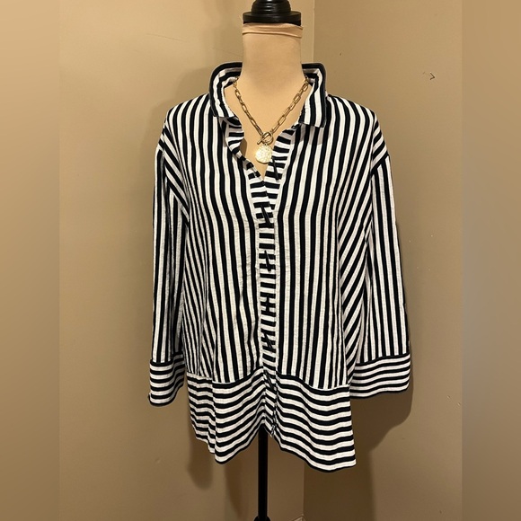 Multiples Black and White Striped Tunic, wire collar, size XL - Picture 2 of 9